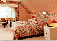 Bedroom - Salcombe Hill House Hotel